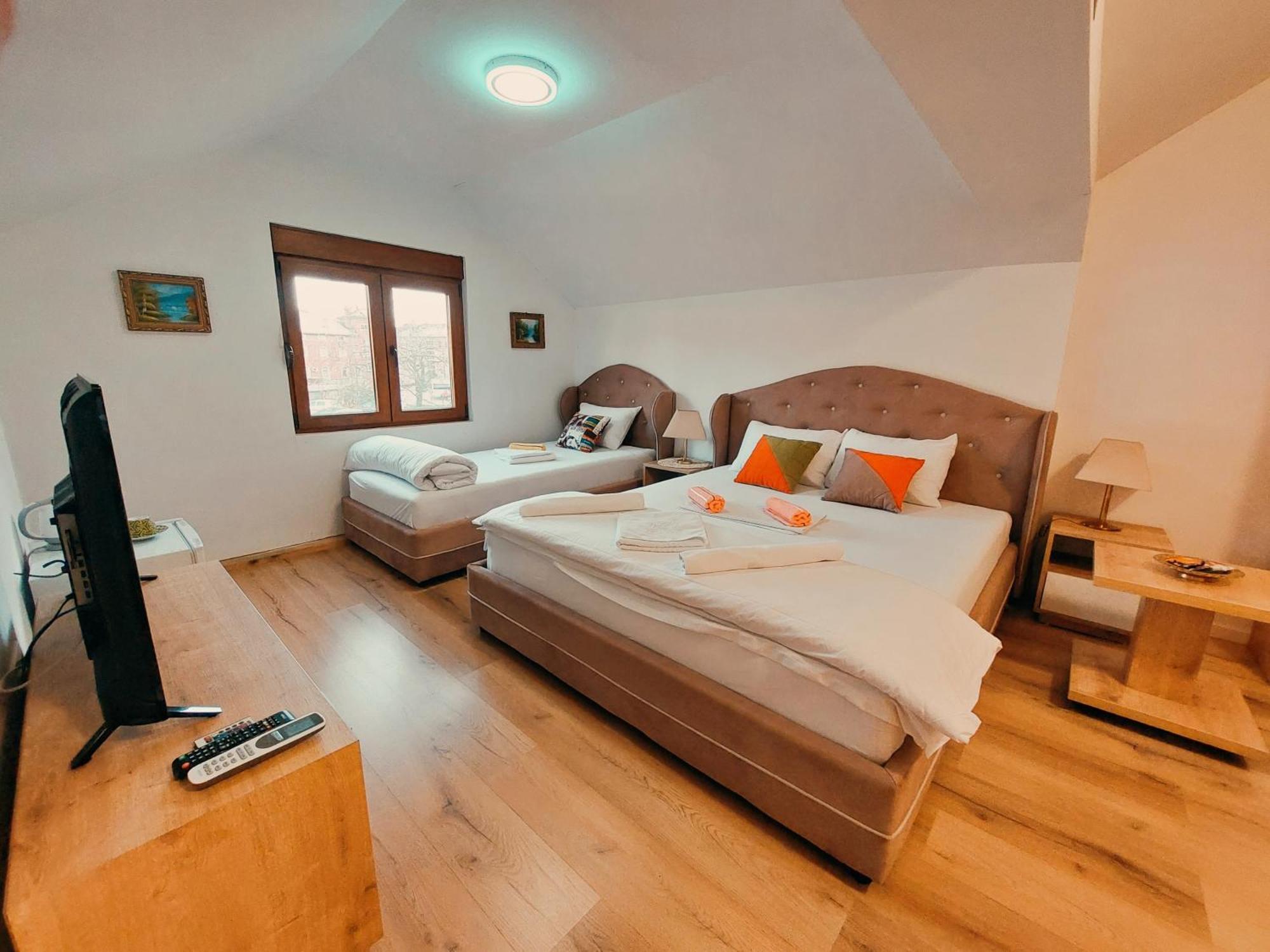 Buba Palace Niksic Ngoại thất bức ảnh