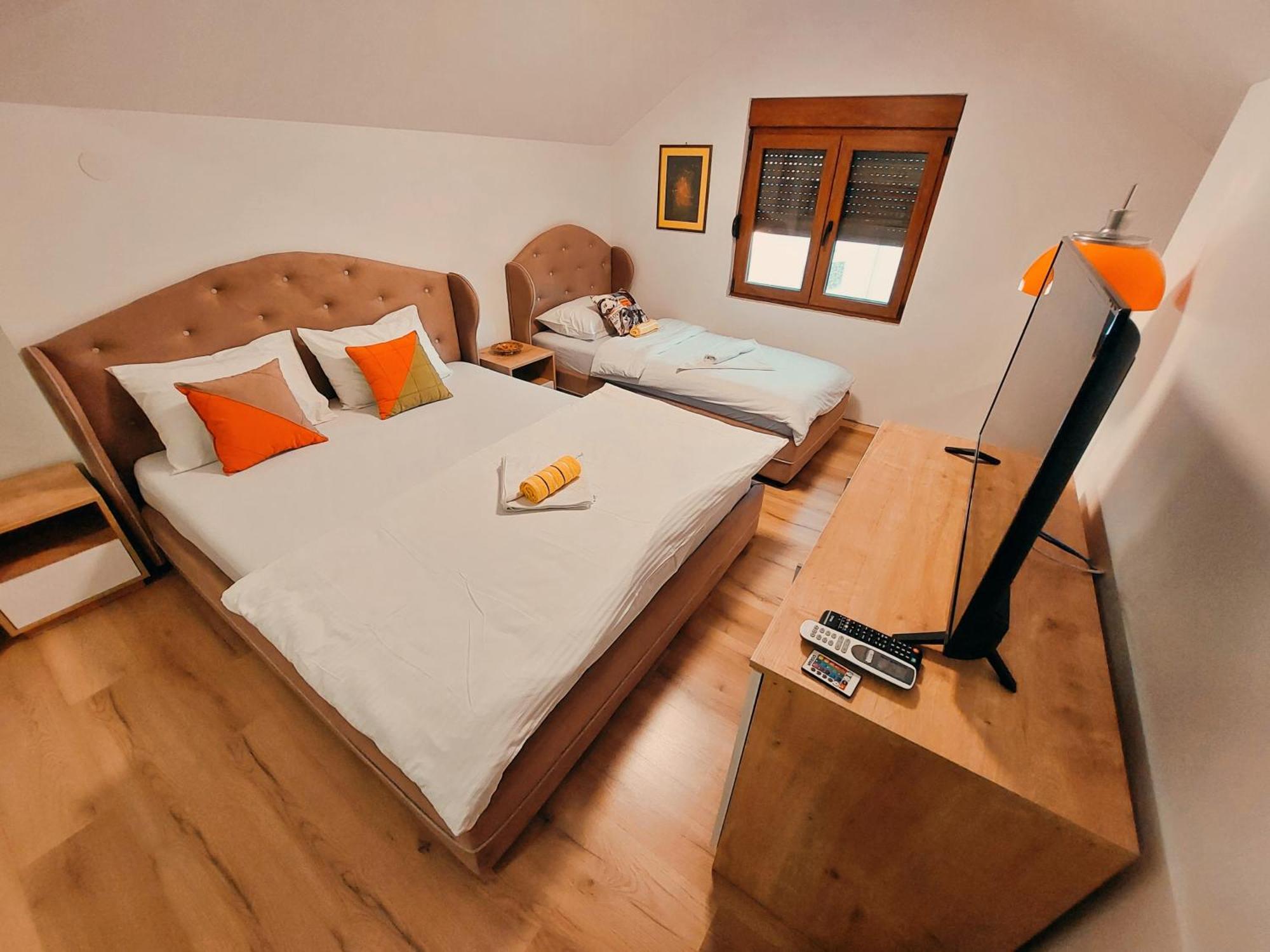 Buba Palace Niksic Ngoại thất bức ảnh